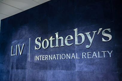 Holly Carpenter - LIV Sotheby's International Realty