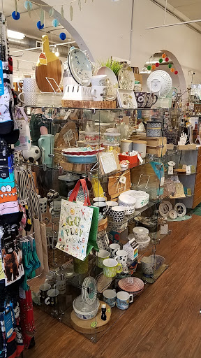 Gift Shop «Presents of Mind», reviews and photos, 3633 SE Hawthorne Blvd, Portland, OR 97214, USA