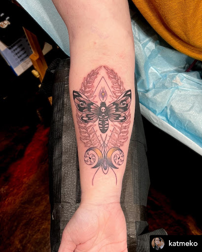 Explore random tattoo ideas for guys, creative tattoo ideas in Libertyville, available at Lucky Seven Tattoo
