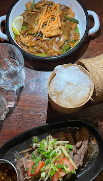 Plats et boissons du Restaurant thaï Mme Shawn Thaï Bistrot à Paris - n°18