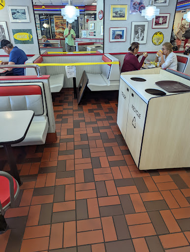 Shopping Mall «Dalewood Shopping Center II», reviews and photos, 353-371 N Central Ave, Hartsdale, NY 10530, USA