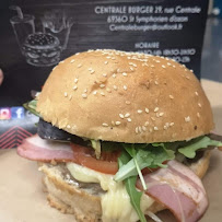 Hamburger du Restauration rapide Centrale burger à Saint-Symphorien-d'Ozon - n°8