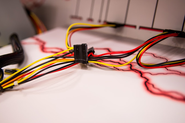 Πλαίσιο Πειραιά - Κατάστημα υπολογιστών