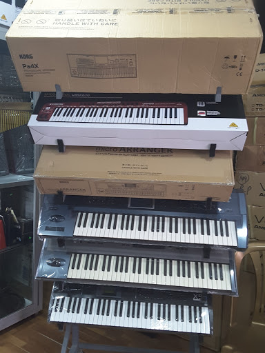 Tienda de pianos Juliaca