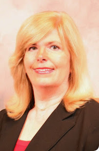 April & Sue Hedlund Wheaton/Glen Ellyn/Naperville Realtor - Photo 5 - Car repair in Wheaton, IL, Aurora