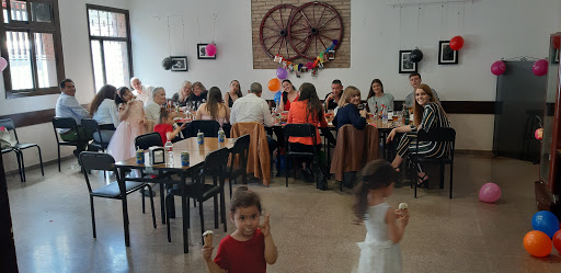 Bar-Restaurant Les Rodes en Sant Adrià de Besòs