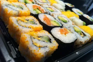 Sushi San Tyrosse image