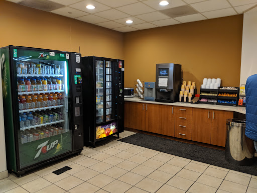 Toyota Dealer «One Toyota of Oakland», reviews and photos, 8181 Oakport St, Oakland, CA 94621, USA