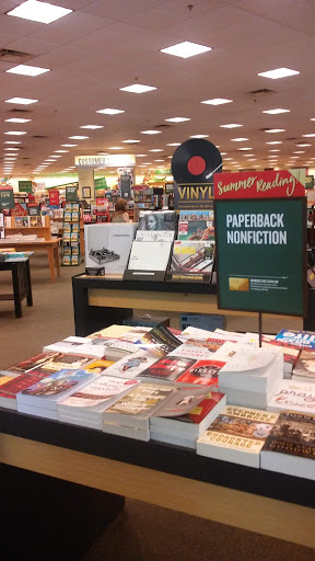 Book Store «Barnes & Noble», reviews and photos, 21001 N Tatum Blvd #42, Phoenix, AZ 85050, USA