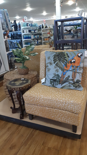 Department Store «HomeGoods», reviews and photos, 2731 N Elston Ave, Chicago, IL 60647, USA