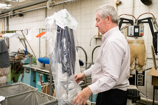 Dry Cleaner «Country Squire Cleaners», reviews and photos, 1805 W Springfield Ave, Champaign, IL 61821, USA