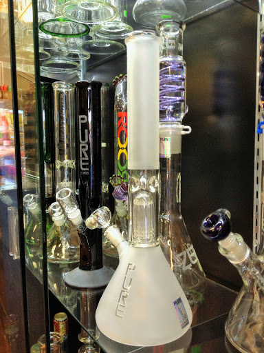 Tobacco Shop «ultimate smoke shop», reviews and photos, 14522 Vanowen St #8, Van Nuys, CA 91405, USA