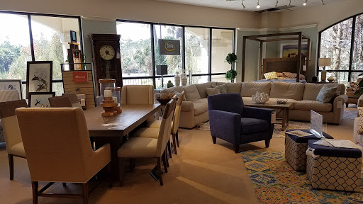 Furniture Store «Moss Creek Village Furniture», reviews and photos, 1569 Fording Island Rd, Hilton Head Island, SC 29926, USA