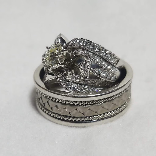 Jeweler «Gold N Carats», reviews and photos, 7601 N MacArthur Blvd #130, Irving, TX 75063, USA