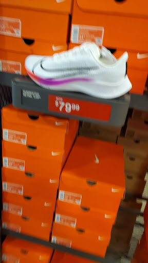 Sporting Goods Store «Nike Factory Store», reviews and photos, 1000 PA-611 #120, Tannersville, PA 18372, USA