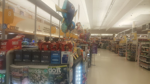 Supermarket «Super Stop & Shop», reviews and photos, 779 McGrath Hwy, Somerville, MA 02145, USA