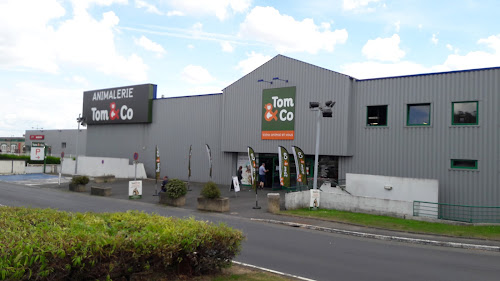 Magasin d'articles pour animaux Tom&Co Englos Englos