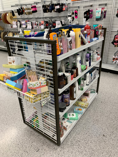 Clothing Store «Ross Dress for Less», reviews and photos, 719 Hebron Pkwy, Lewisville, TX 75057, USA