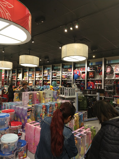 Toy Store «Disney Store», reviews and photos, 10600 Quil Ceda Blvd, Tulalip, WA 98271, USA