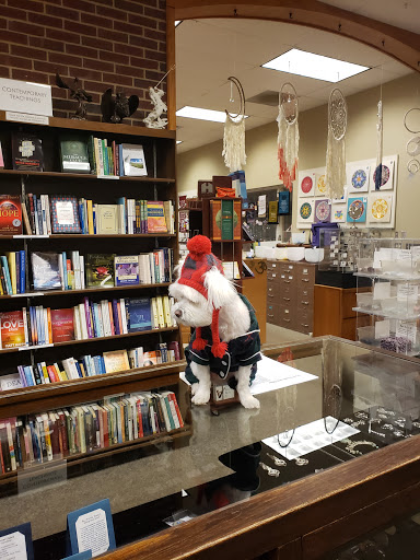 Book Store «Quest Book Shop», reviews and photos, 306 Geneva Rd, Wheaton, IL 60187, USA