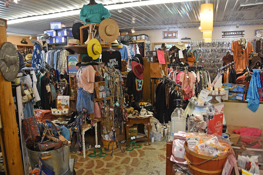 Western Apparel Store «LK Tack Shop», reviews and photos, 26359 South La Grange Road, Monee, IL 60449, USA