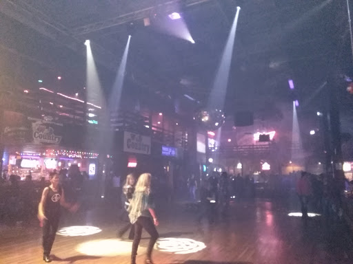 Night Club «Wild Country», reviews and photos, 17 Gateway Dr, Collinsville, IL 62234, USA