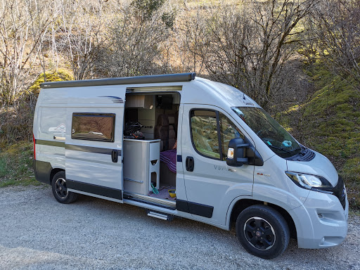 New caravan dealers Toulouse