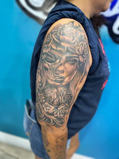 Explore tattoo ideas lips, creative tattoo ideas in Bakersfield, available at HomeMade Ink.