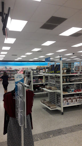 Clothing Store «Ross Dress for Less», reviews and photos, 5901 Wesley Grove Blvd, Wesley Chapel, FL 33544, USA