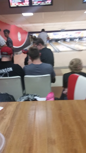 Bowling Alley «AMF Dewey Garden Lanes», reviews and photos, 4470 Dewey Ave, Rochester, NY 14612, USA