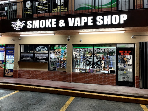 Smokin Spades Premier Smoke and Vapor Shop, 11180 W Flagler St #7, Miami, FL 33174, USA, 
