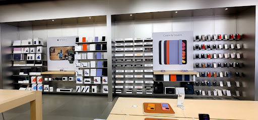 Computer Store «Apple Towson Town Center», reviews and photos, 825 Dulaney Valley Rd, Towson, MD 21204, USA