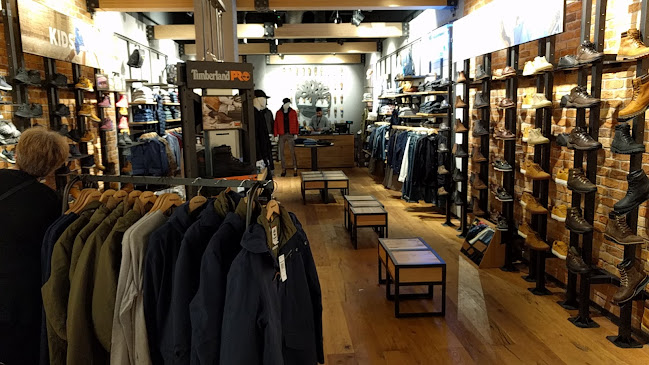 Reviews of TIMBERLAND Manchester - Trafford Park in Manchester - Clothing store