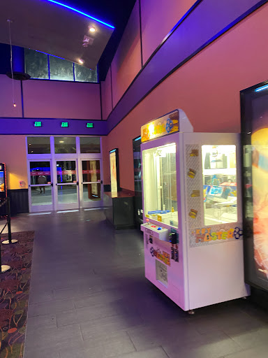 Movie Theater «AMC Yulee 10», reviews and photos, 96012 Lofton Square Ct, Yulee, FL 32097, USA