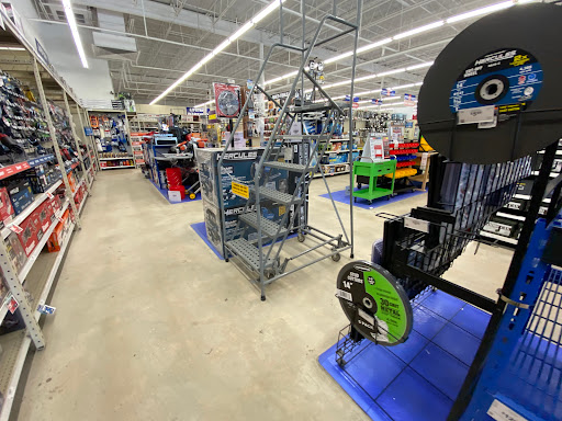 Hardware Store «Harbor Freight Tools», reviews and photos, 1045 W Orange Blossom Trail, Apopka, FL 32712, USA