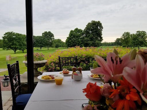 Golf Club «Winged Foot Golf Club», reviews and photos, 851 Fenimore Rd, Mamaroneck, NY 10543, USA