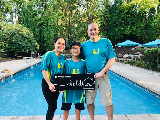 Real Estate Agency «Re/Max Kerby & Cristina Real Estate Experts», reviews and photos, 1143 S Shore Dr, Plymouth, MN 55441, USA