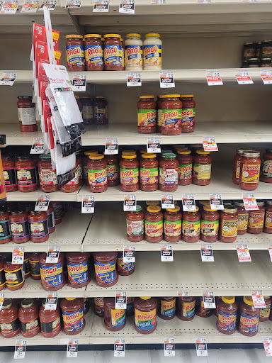 Grocery Store «Giant Food Stores», reviews and photos, 455 Eisenhower Dr, Hanover, PA 17331, USA