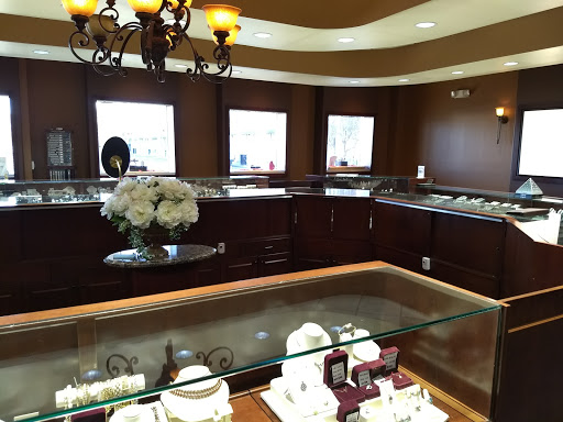 Jewelry Store «Venus Jewelers», reviews and photos, 1024 Easton Ave, Somerset, NJ 08873, USA