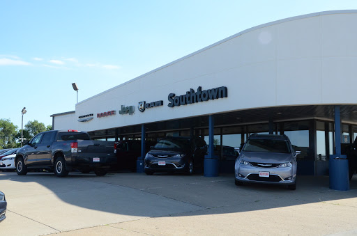 Southtown Chrysler Dodge Jeep Ram, 2412 N Jefferson Way, Indianola, IA 50125, USA, 