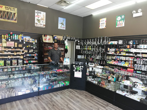 Shopping Mall «Gateway Centre Plaza», reviews and photos, Howard St, Chicago, IL 60626, USA