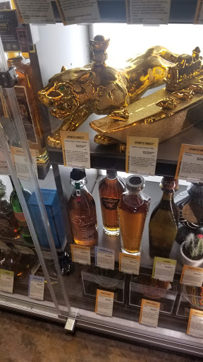 Wine Store «Total Wine & More», reviews and photos, 2325 S Stemmons Fwy, Lewisville, TX 75067, USA