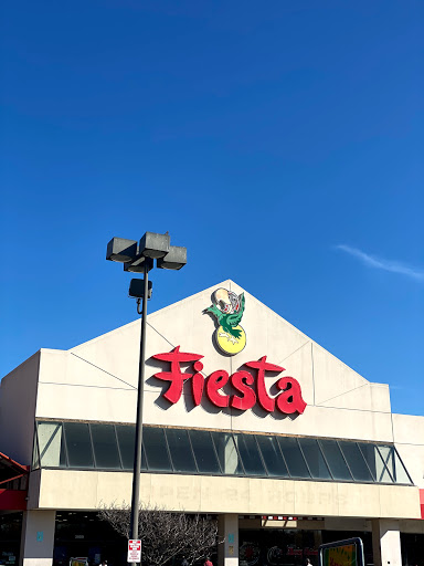 Grocery Store «Fiesta», reviews and photos, 3909 N Interstate 35 Service Rd, Austin, TX 78722, USA