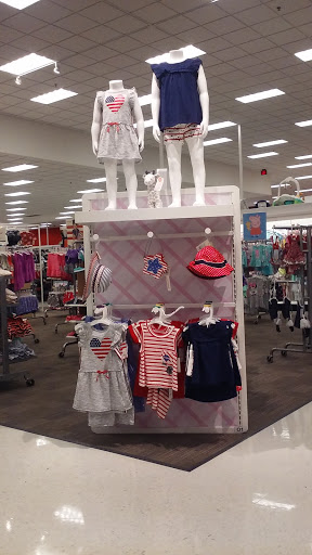 Department Store «Target», reviews and photos, 111 Pioneer Trail, Chaska, MN 55318, USA