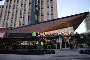 Shake Shack NYNY Hotel (LV BLVD) image