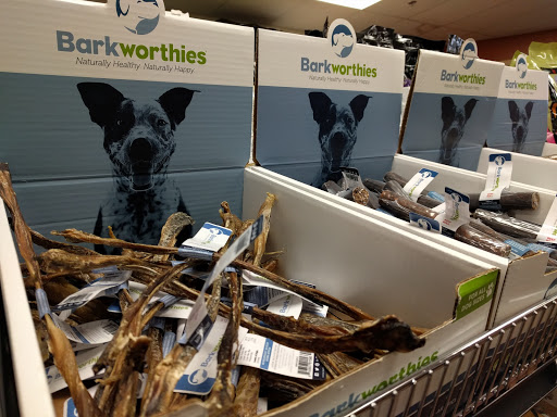 Pet Supply Store «EarthWise Pet Supply», reviews and photos, 7316 Yankee Rd, Liberty Township, OH 45044, USA