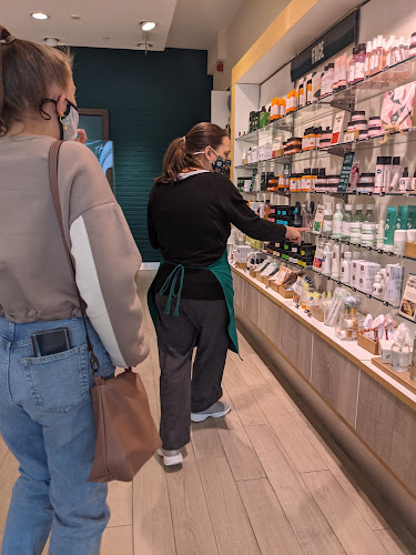 Reviews of The Body Shop in Swansea - Cosmetics store