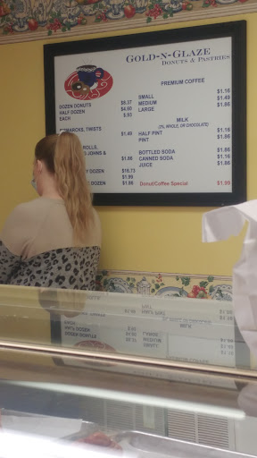 Donut Shop «Gold-N-Glaze Donuts», reviews and photos, 2933 E Chestnut Expy, Springfield, MO 65802, USA