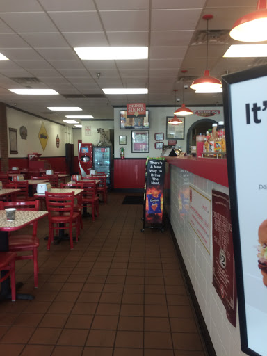 Sandwich Shop «Firehouse Subs», reviews and photos, 910 W Poplar Ave #3, Collierville, TN 38017, USA