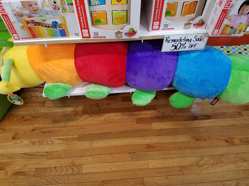 Toy Store «Toyology Howell», reviews and photos, 109 W Grand River Ave, Howell, MI 48843, USA